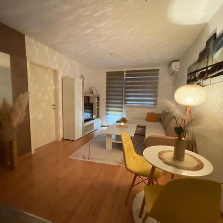 Apartman Royal 1 Doboj Extérieur photo