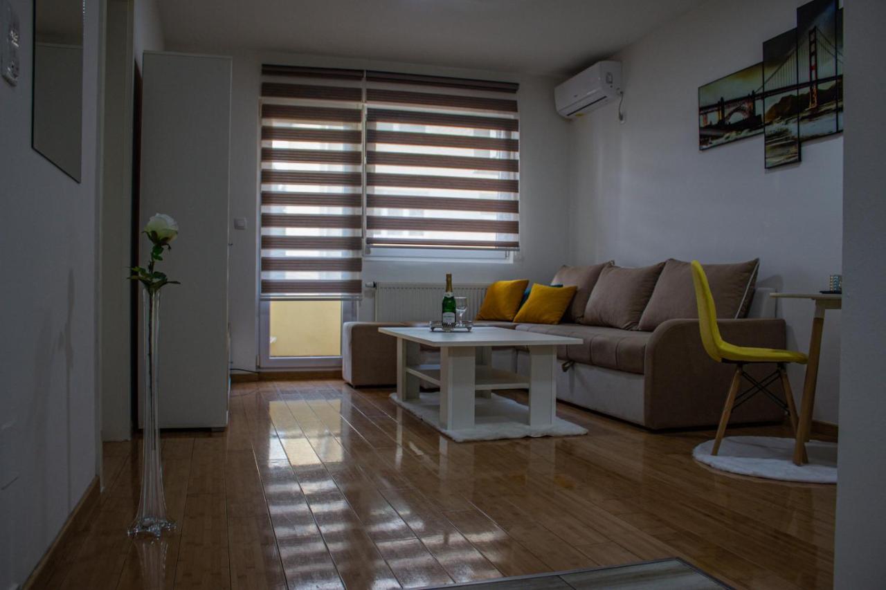 Apartman Royal 1 Doboj Extérieur photo