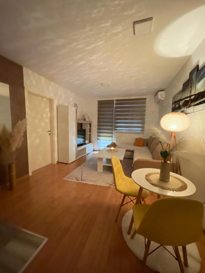 Apartman Royal 1 Doboj Extérieur photo