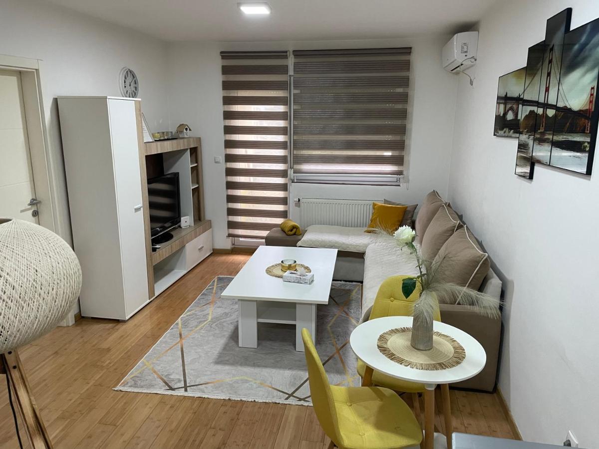 Apartman Royal 1 Doboj Extérieur photo